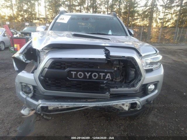 Photo 5 VIN: 5TFDZ5BN3JX030471 - TOYOTA TACOMA 