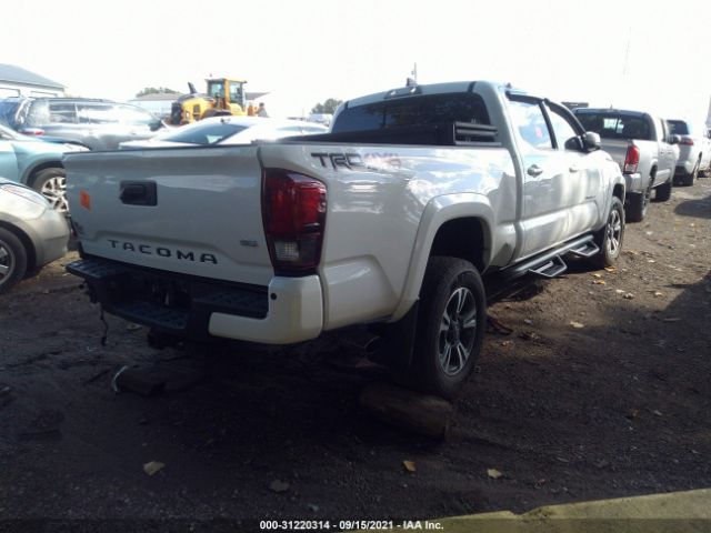 Photo 3 VIN: 5TFDZ5BN3JX037985 - TOYOTA TACOMA 