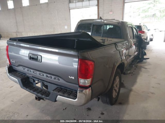 Photo 3 VIN: 5TFDZ5BN4GX002610 - TOYOTA TACOMA 