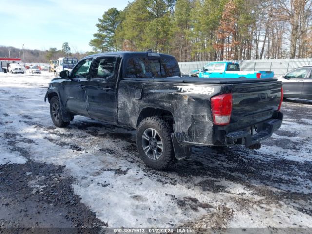 Photo 2 VIN: 5TFDZ5BN4HX023782 - TOYOTA TACOMA 