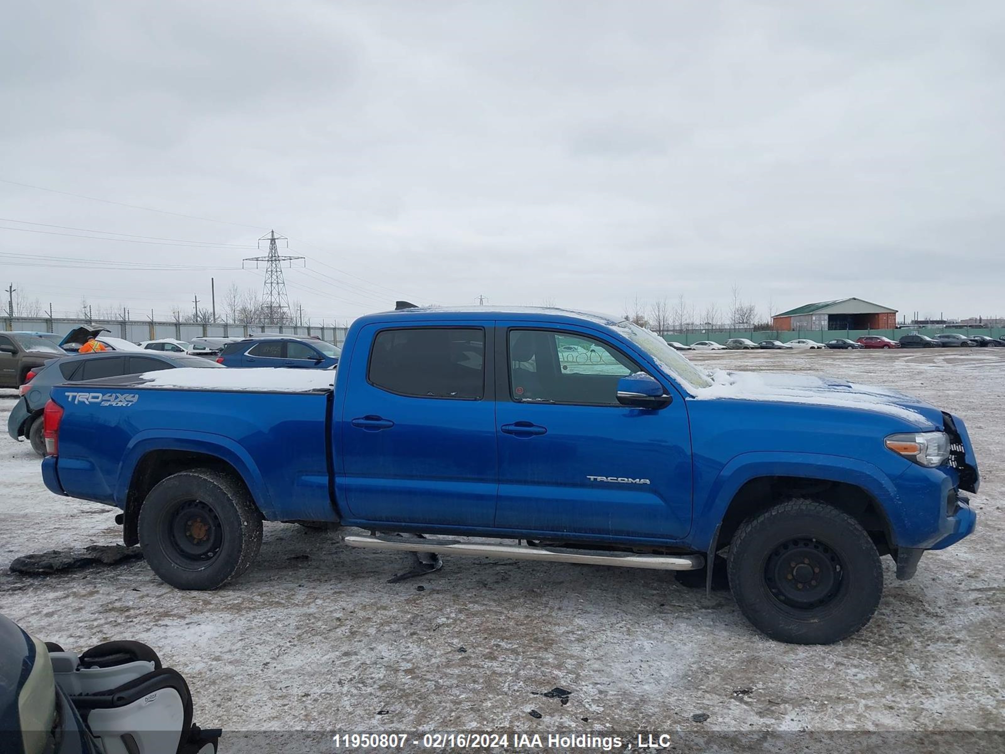 Photo 12 VIN: 5TFDZ5BN4HX026875 - TOYOTA TACOMA 