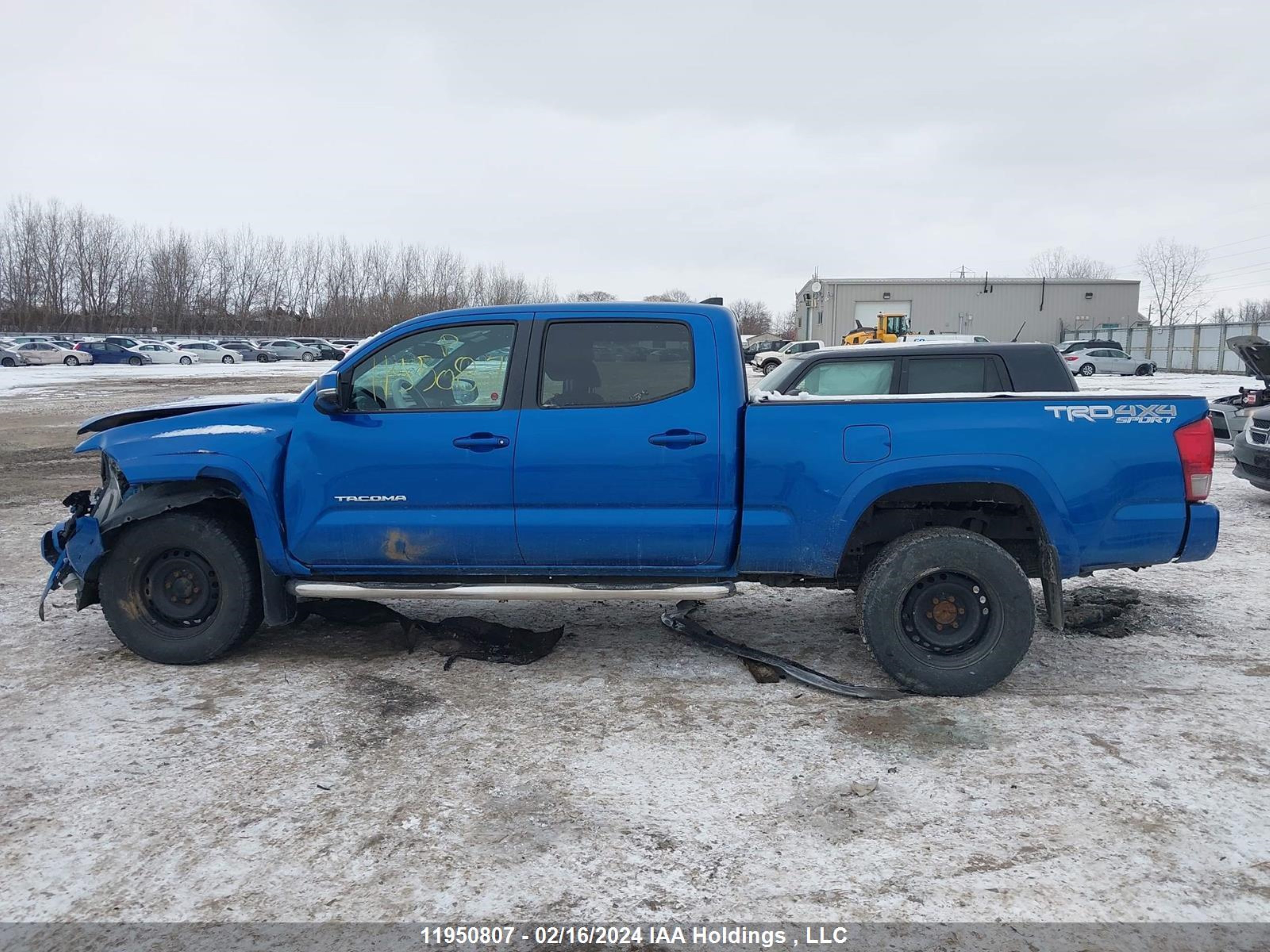 Photo 13 VIN: 5TFDZ5BN4HX026875 - TOYOTA TACOMA 