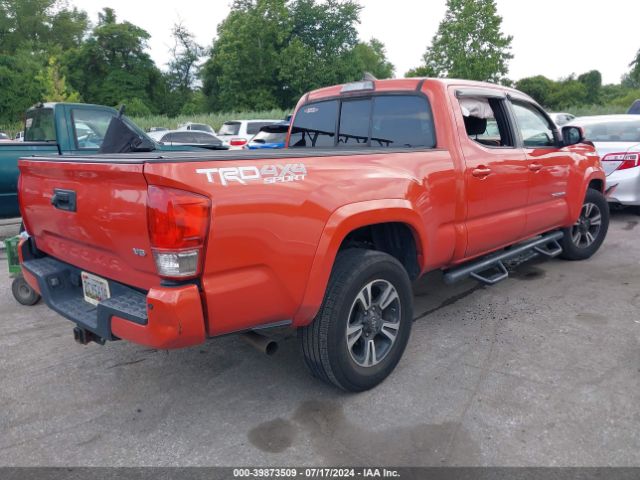 Photo 3 VIN: 5TFDZ5BN5GX013227 - TOYOTA TACOMA 