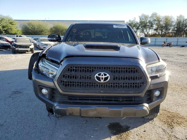 Photo 4 VIN: 5TFDZ5BN6GX008747 - TOYOTA TACOMA DOU 