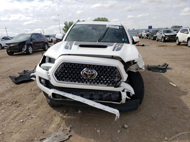 Photo 4 VIN: 5TFDZ5BN6JX038645 - TOYOTA TACOMA 