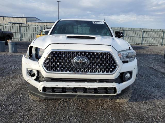 Photo 4 VIN: 5TFDZ5BN6KX041126 - TOYOTA TACOMA 