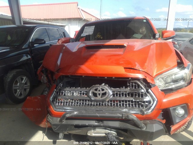 Photo 5 VIN: 5TFDZ5BN9GX012677 - TOYOTA TACOMA 