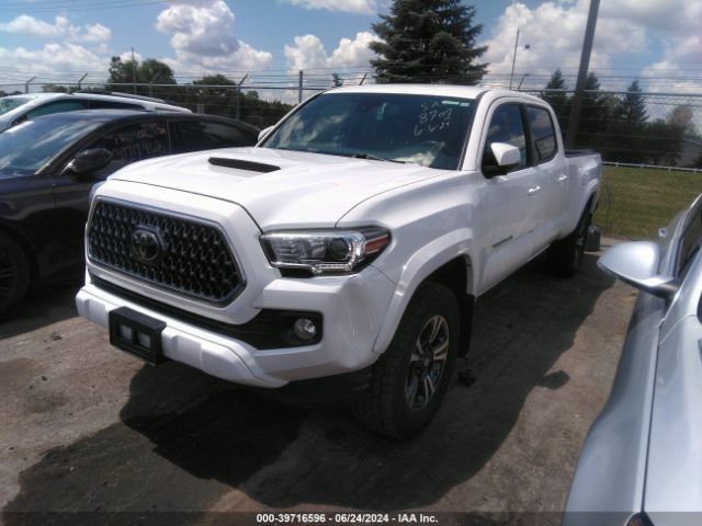 Photo 1 VIN: 5TFDZ5BNXKX038701 - TOYOTA TACOMA 