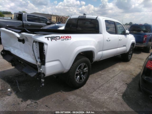 Photo 3 VIN: 5TFDZ5BNXKX038701 - TOYOTA TACOMA 