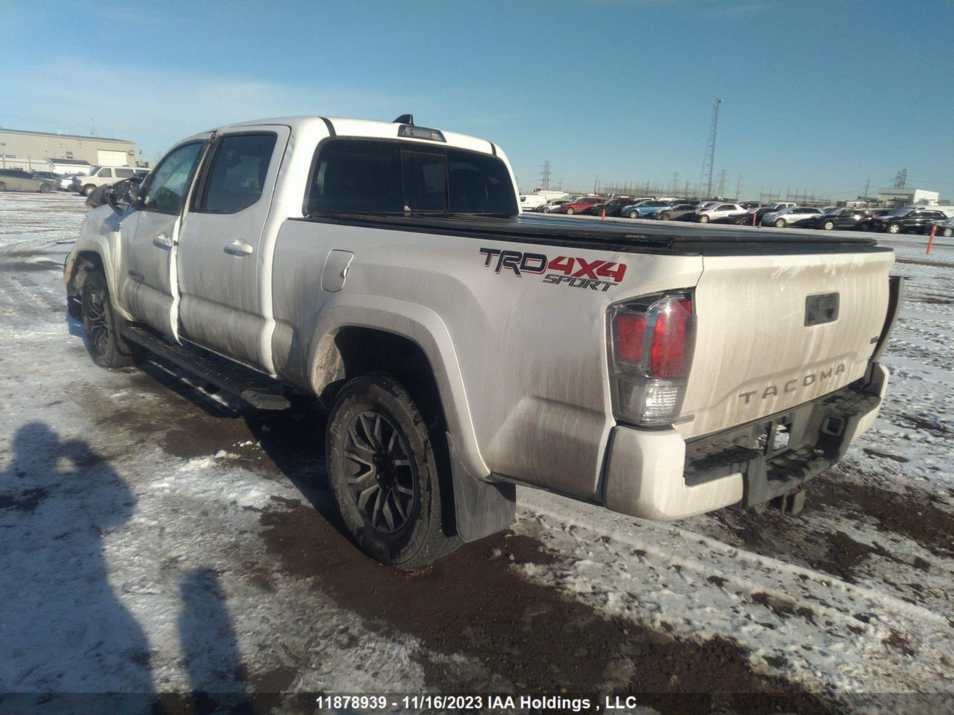 Photo 2 VIN: 5TFDZ5BNXLX047867 - TOYOTA TACOMA 