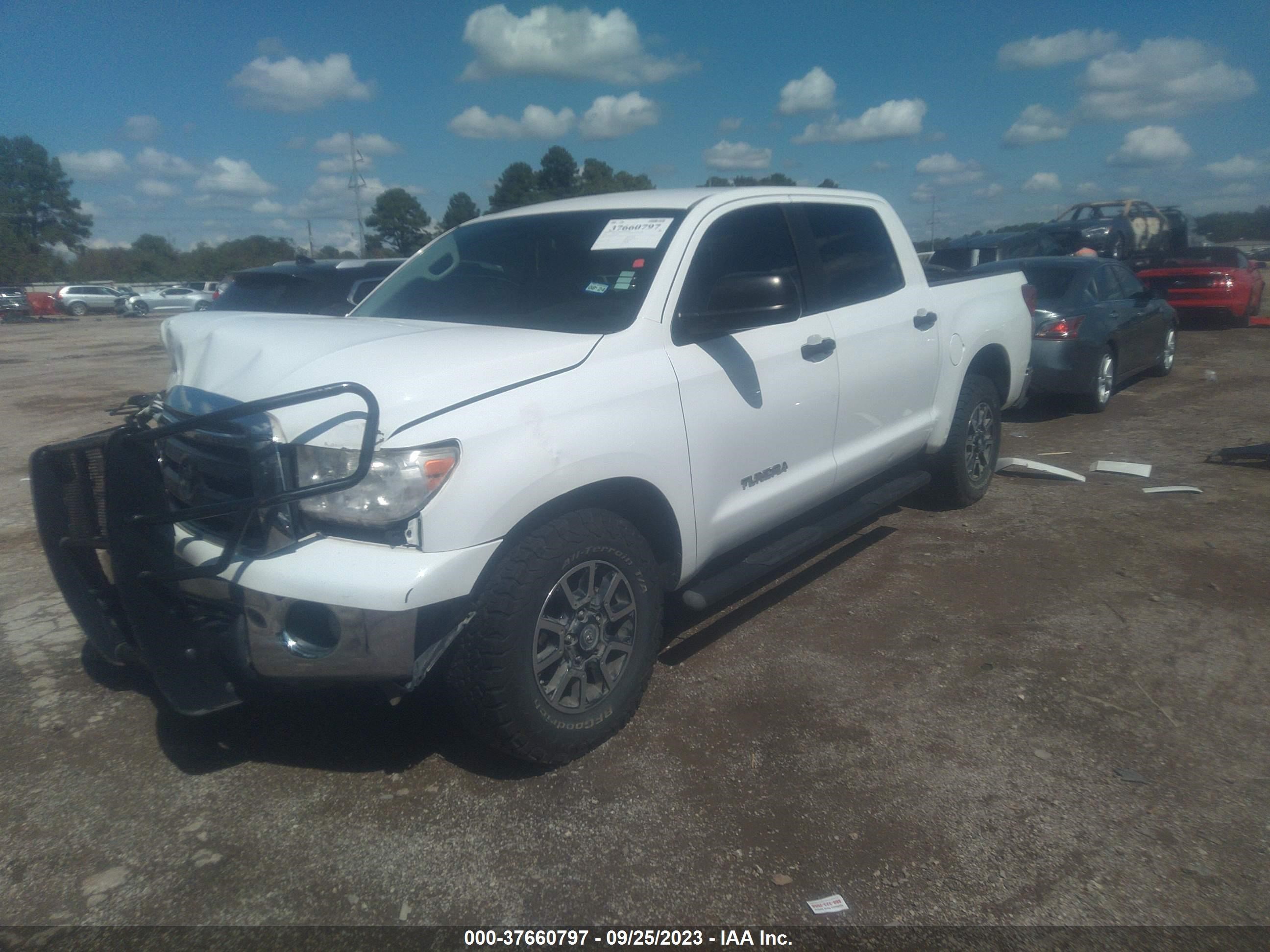 Photo 1 VIN: 5TFEM5F10BX034974 - TOYOTA TUNDRA 