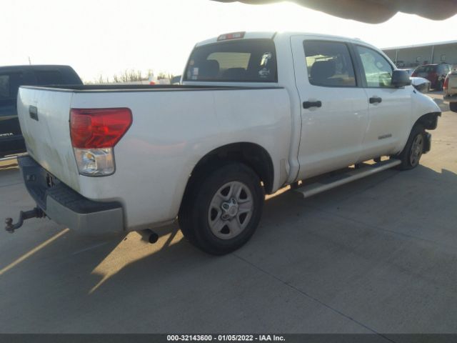 Photo 3 VIN: 5TFEM5F11BX031811 - TOYOTA TUNDRA 2WD TRUCK 