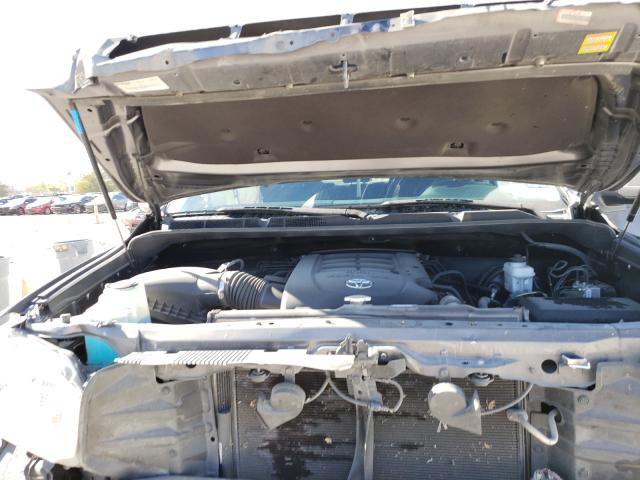 Photo 6 VIN: 5TFEM5F11GX103100 - TOYOTA TUNDRA CRE 