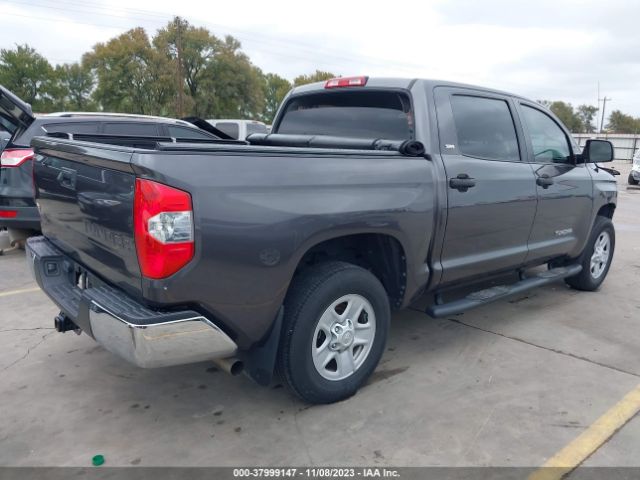 Photo 3 VIN: 5TFEM5F11KX136879 - TOYOTA TUNDRA 