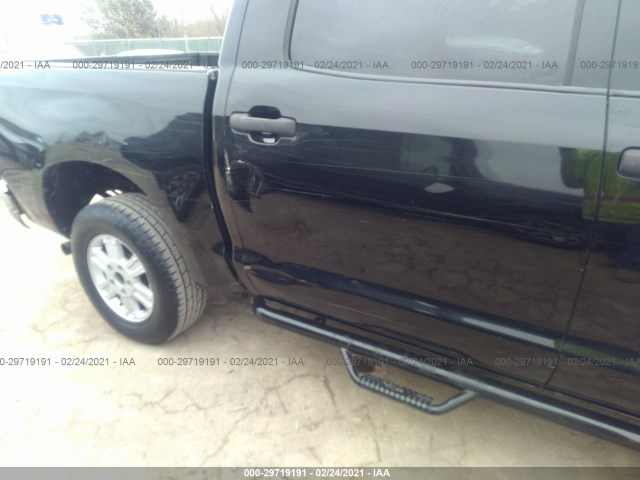 Photo 5 VIN: 5TFEM5F12BX021899 - TOYOTA TUNDRA 2WD TRUCK 