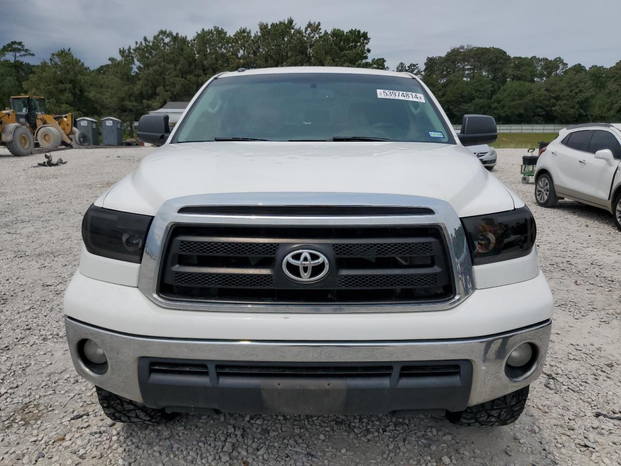 Photo 4 VIN: 5TFEM5F12DX057465 - TOYOTA TUNDRA 