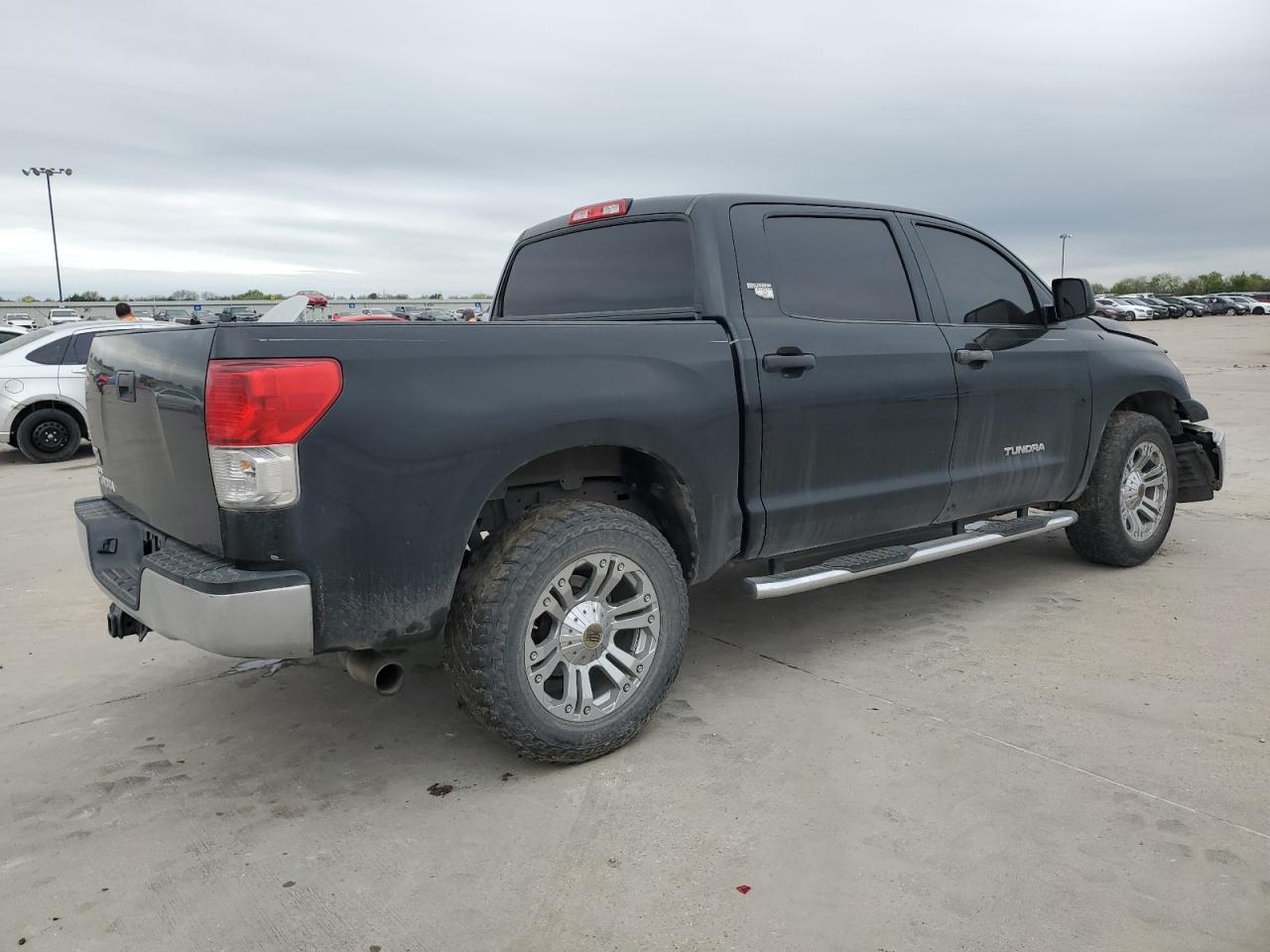 Photo 2 VIN: 5TFEM5F12DX062567 - TOYOTA TUNDRA 