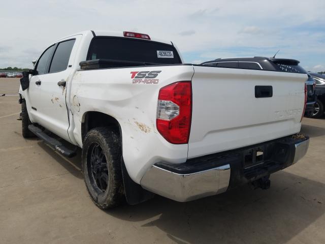 Photo 2 VIN: 5TFEM5F12HX111269 - TOYOTA TUNDRA CRE 