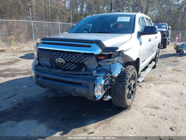 Photo 5 VIN: 5TFEM5F12KX140536 - TOYOTA TUNDRA 