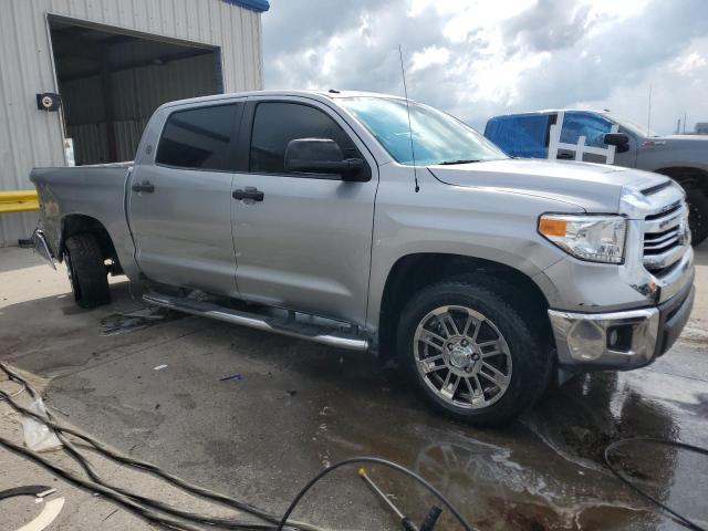 Photo 3 VIN: 5TFEM5F13GX104054 - TOYOTA TUNDRA CRE 