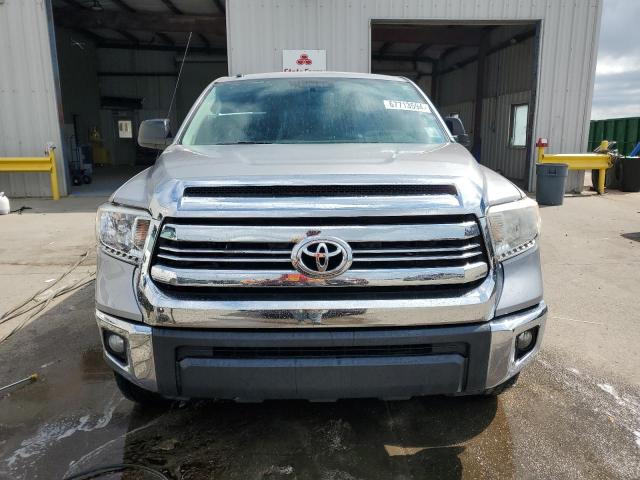 Photo 4 VIN: 5TFEM5F13GX104054 - TOYOTA TUNDRA CRE 