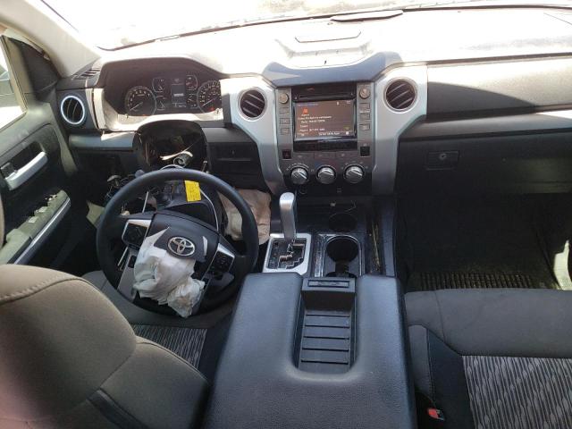 Photo 7 VIN: 5TFEM5F13JX133612 - TOYOTA TUNDRA CRE 