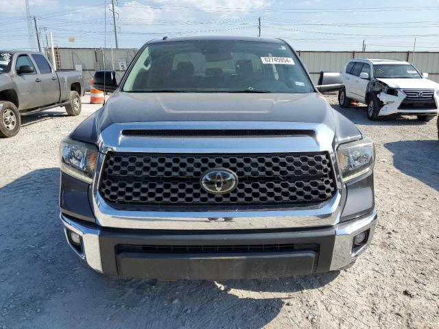 Photo 4 VIN: 5TFEM5F13KX138407 - TOYOTA TUNDRA CRE 