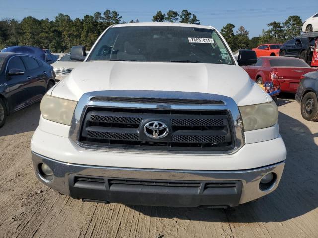 Photo 4 VIN: 5TFEM5F14BX023024 - TOYOTA TUNDRA CRE 