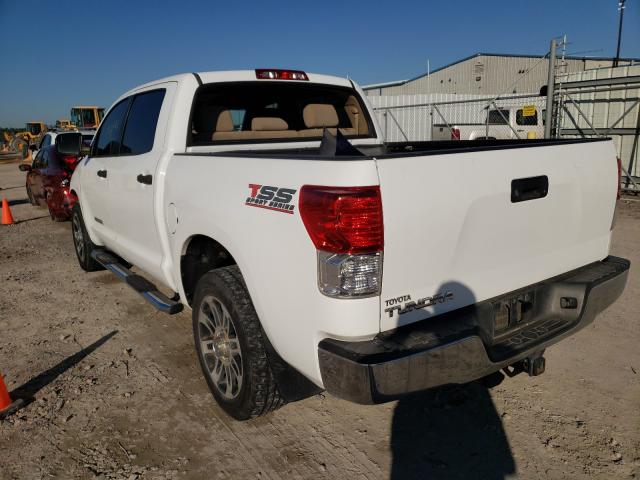 Photo 2 VIN: 5TFEM5F14CX050290 - TOYOTA TUNDRA CRE 