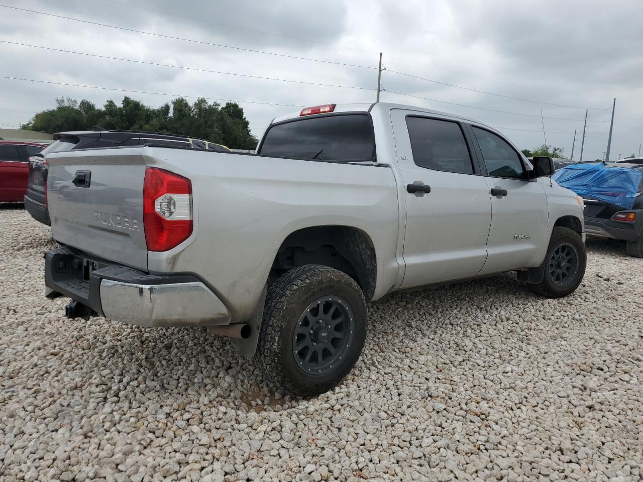 Photo 2 VIN: 5TFEM5F15GX099195 - TOYOTA TUNDRA 