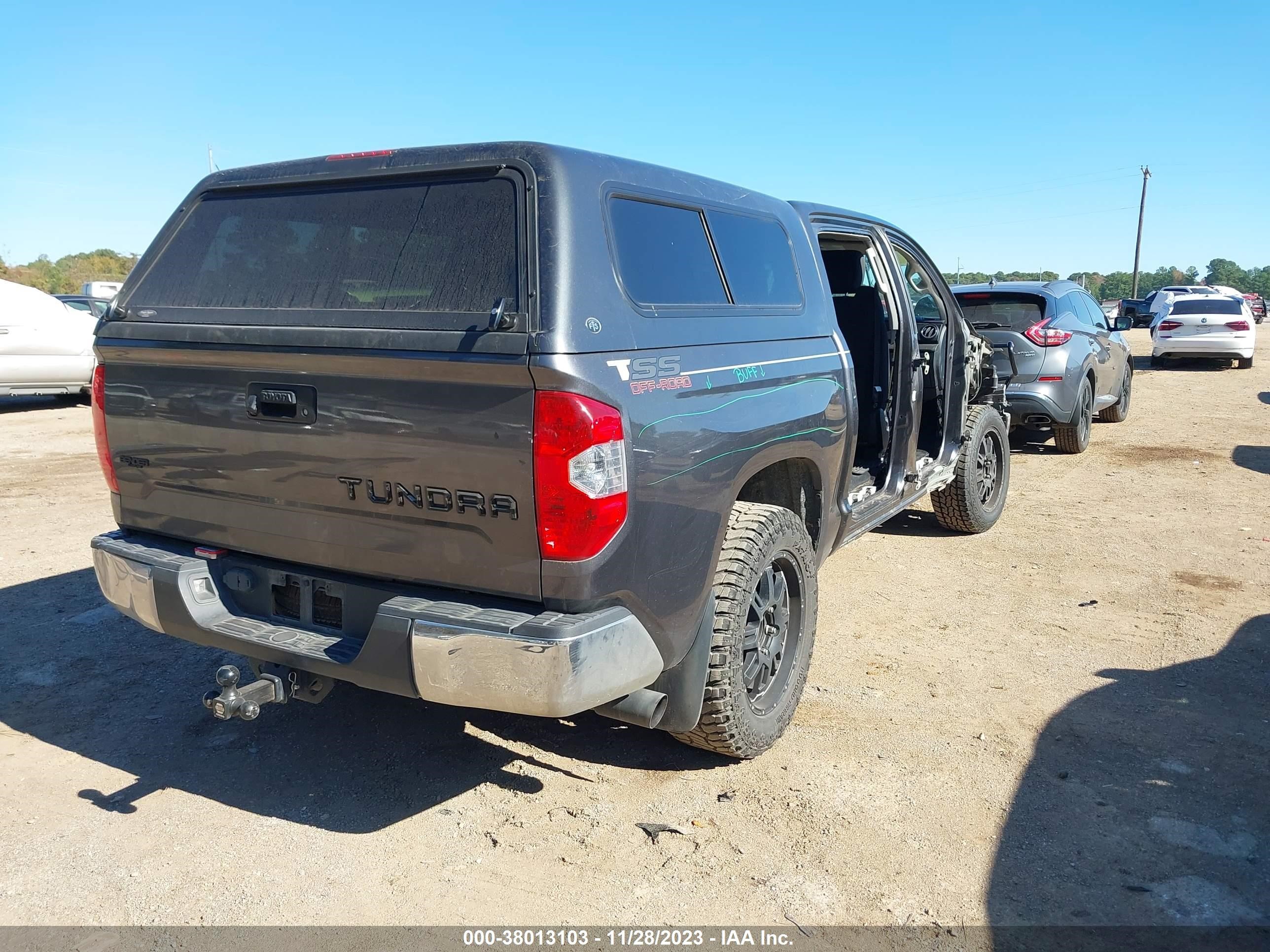 Photo 3 VIN: 5TFEM5F15HX112609 - TOYOTA TUNDRA 