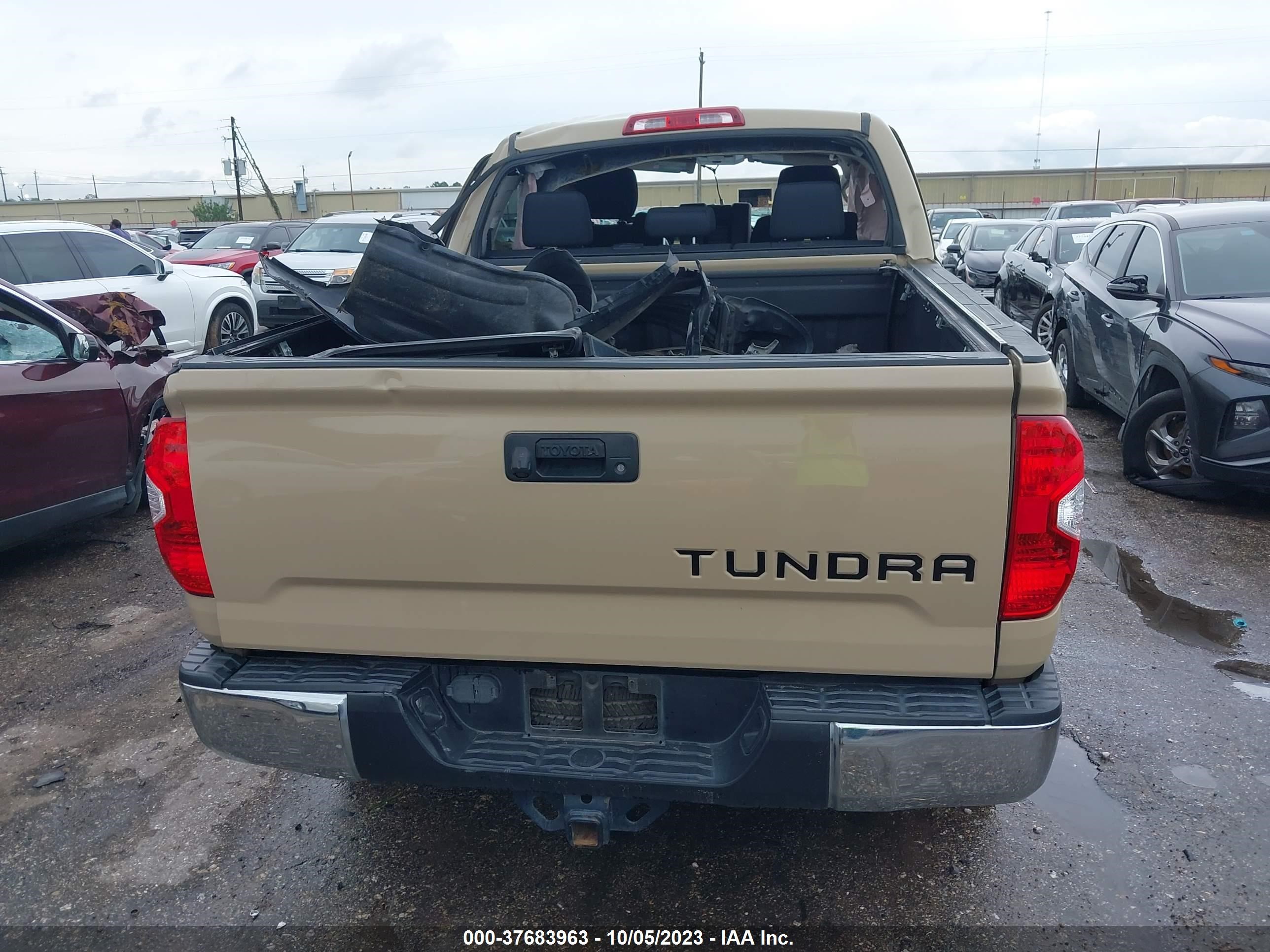 Photo 15 VIN: 5TFEM5F15HX117163 - TOYOTA TUNDRA 