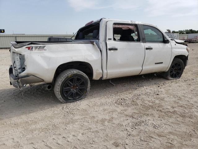 Photo 2 VIN: 5TFEM5F15JX132719 - TOYOTA TUNDRA CRE 