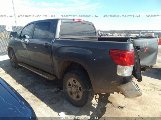 Photo 2 VIN: 5TFEM5F16BX028418 - TOYOTA TUNDRA 2WD TRUCK 