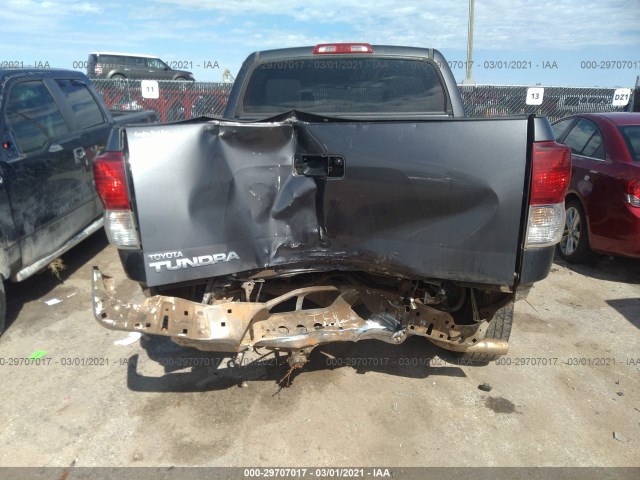 Photo 5 VIN: 5TFEM5F16BX028418 - TOYOTA TUNDRA 2WD TRUCK 