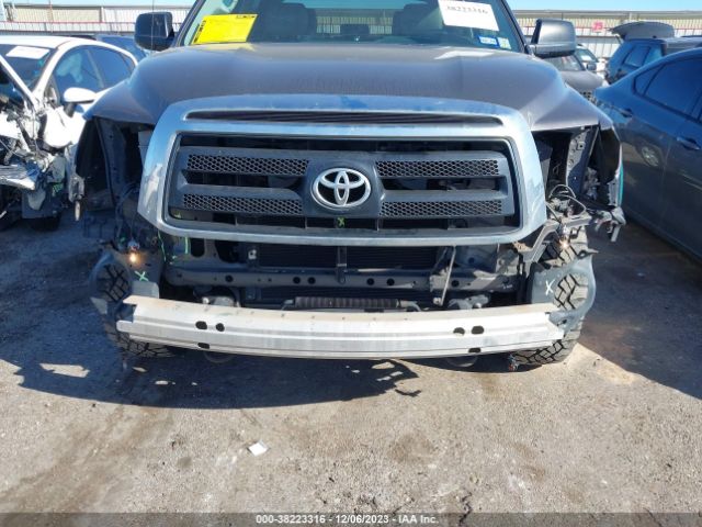 Photo 5 VIN: 5TFEM5F16BX032131 - TOYOTA TUNDRA 