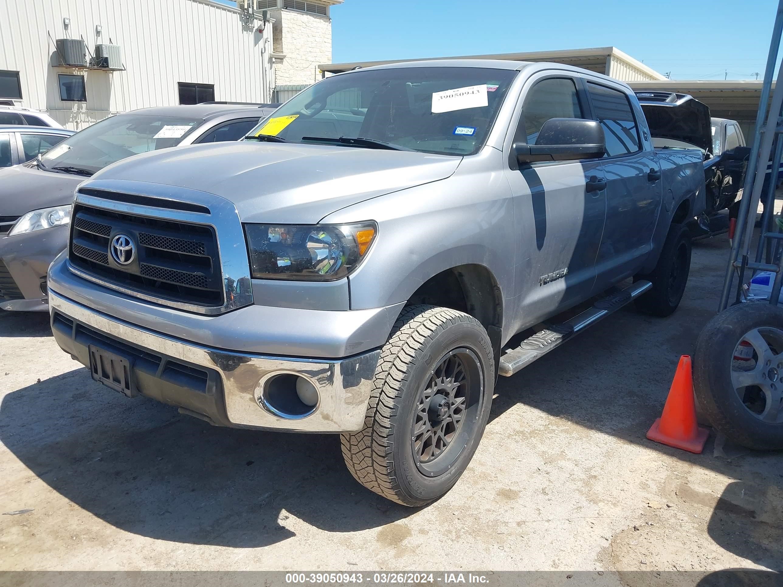 Photo 1 VIN: 5TFEM5F16CX042739 - TOYOTA TUNDRA 