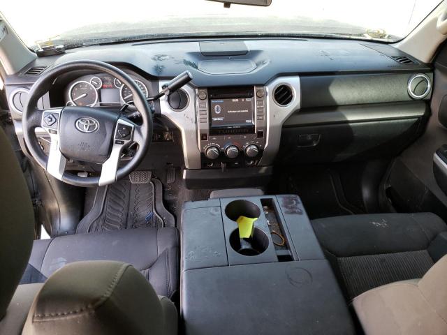 Photo 7 VIN: 5TFEM5F16HX119049 - TOYOTA TUNDRA CRE 