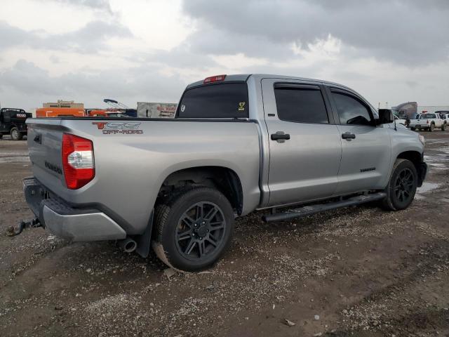 Photo 2 VIN: 5TFEM5F16KX143410 - TOYOTA TUNDRA CRE 