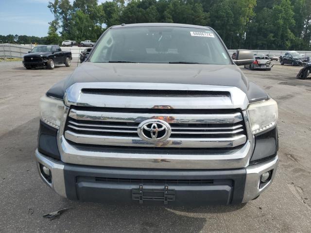 Photo 4 VIN: 5TFEM5F17GX097741 - TOYOTA TUNDRA CRE 