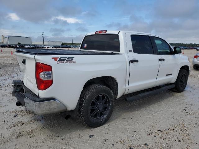 Photo 2 VIN: 5TFEM5F17GX108558 - TOYOTA TUNDRA CRE 