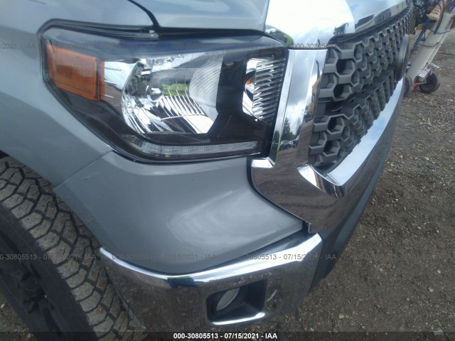 Photo 5 VIN: 5TFEM5F17KX136658 - TOYOTA TUNDRA 2WD 