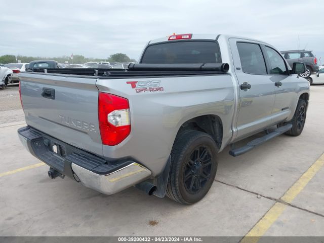 Photo 3 VIN: 5TFEM5F17KX137096 - TOYOTA TUNDRA 