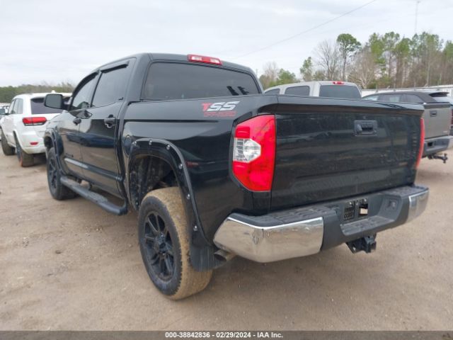 Photo 2 VIN: 5TFEM5F17KX140127 - TOYOTA TUNDRA 