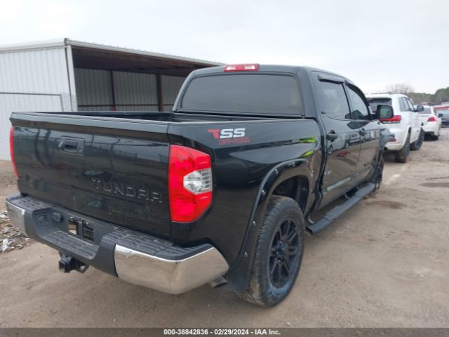 Photo 3 VIN: 5TFEM5F17KX140127 - TOYOTA TUNDRA 