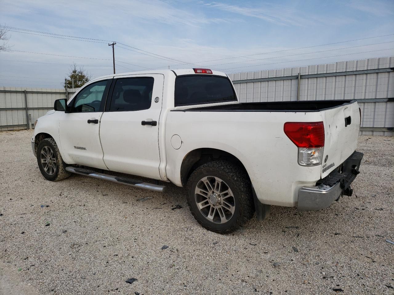 Photo 1 VIN: 5TFEM5F18CX045111 - TOYOTA TUNDRA CRE 