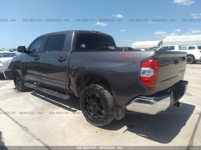 Photo 2 VIN: 5TFEM5F18GX105698 - TOYOTA TUNDRA 2WD TRUCK 