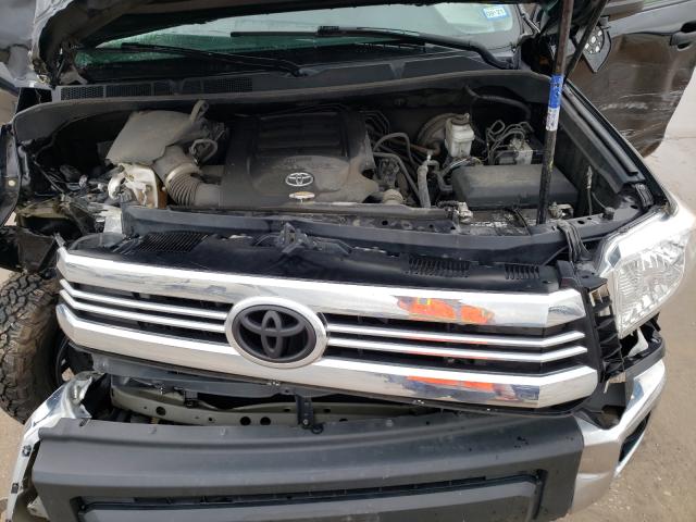 Photo 6 VIN: 5TFEM5F18HX122289 - TOYOTA TUNDRA CRE 