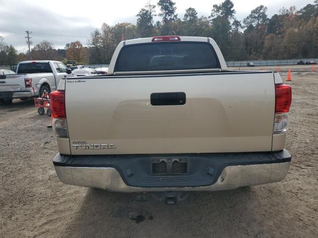 Photo 5 VIN: 5TFEM5F19AX016990 - TOYOTA TUNDRA CRE 