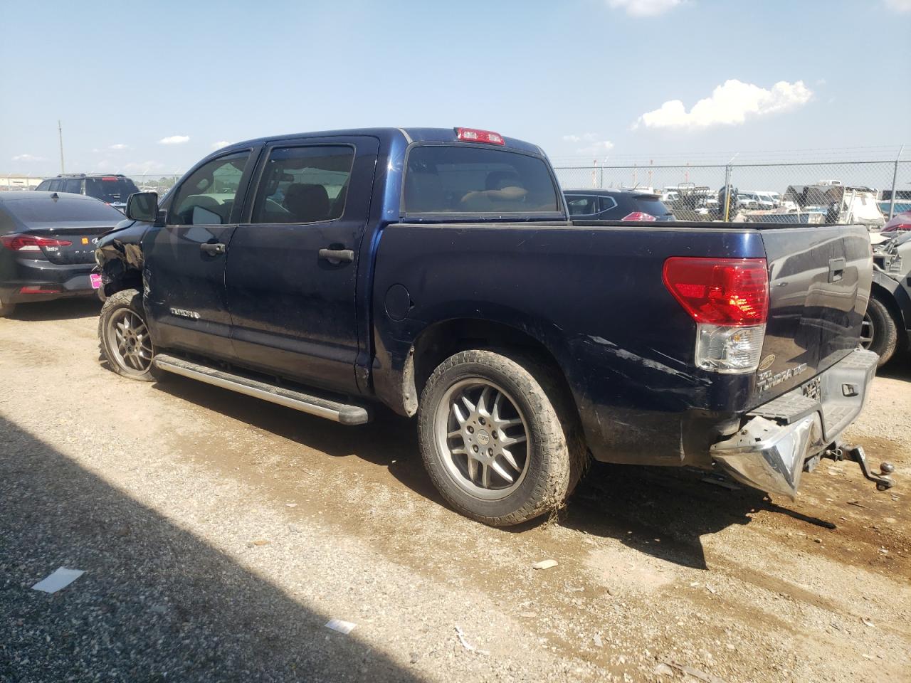 Photo 1 VIN: 5TFEM5F19BX035198 - TOYOTA TUNDRA 